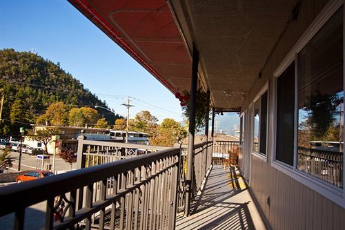 The Classic Horseshoe Bay Motel เวสต์แวนคูเวอร์ ภายนอก รูปภาพ